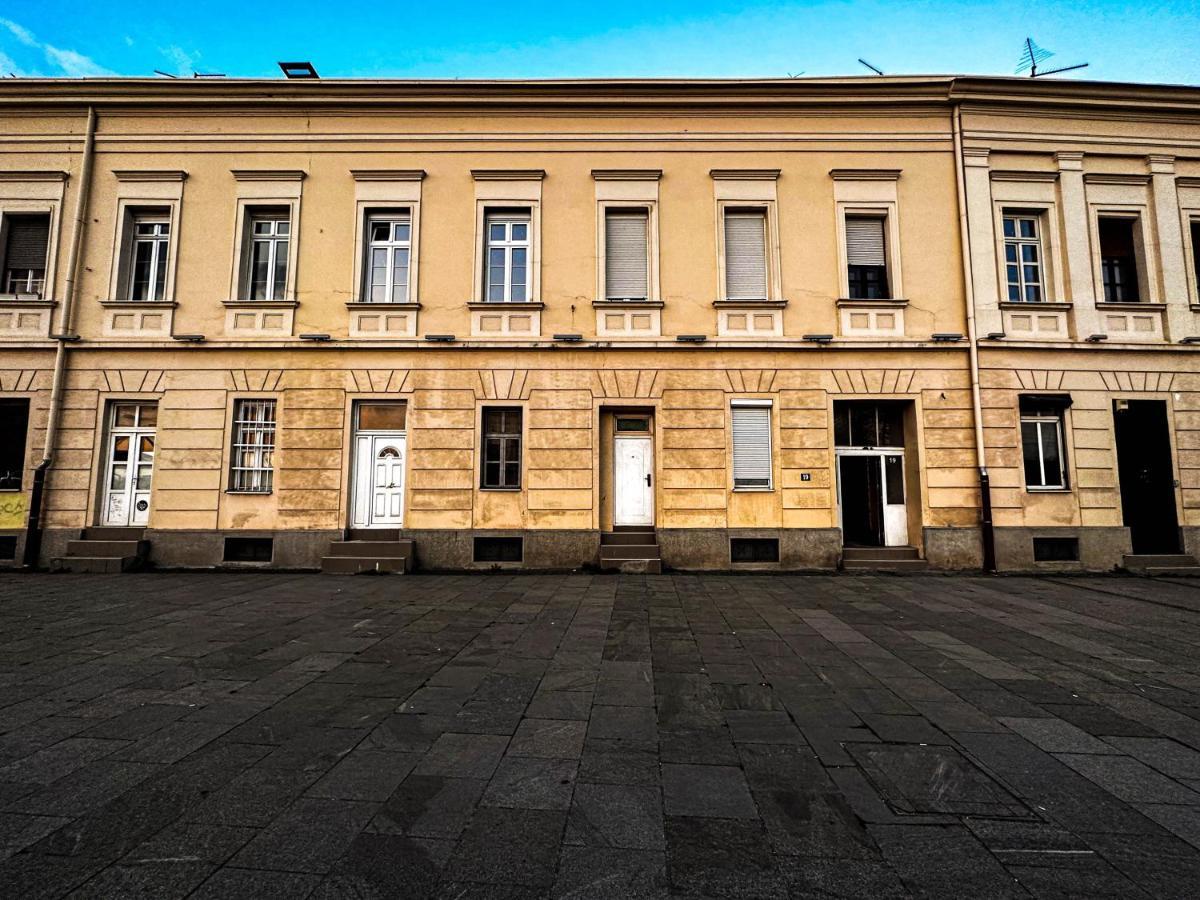 Apartment Loft Sava View Old Town Renovated Belgrade